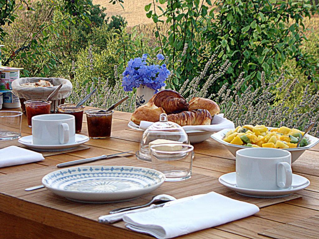 Bed and Breakfast La Bastide à Lamillarié Chambre photo